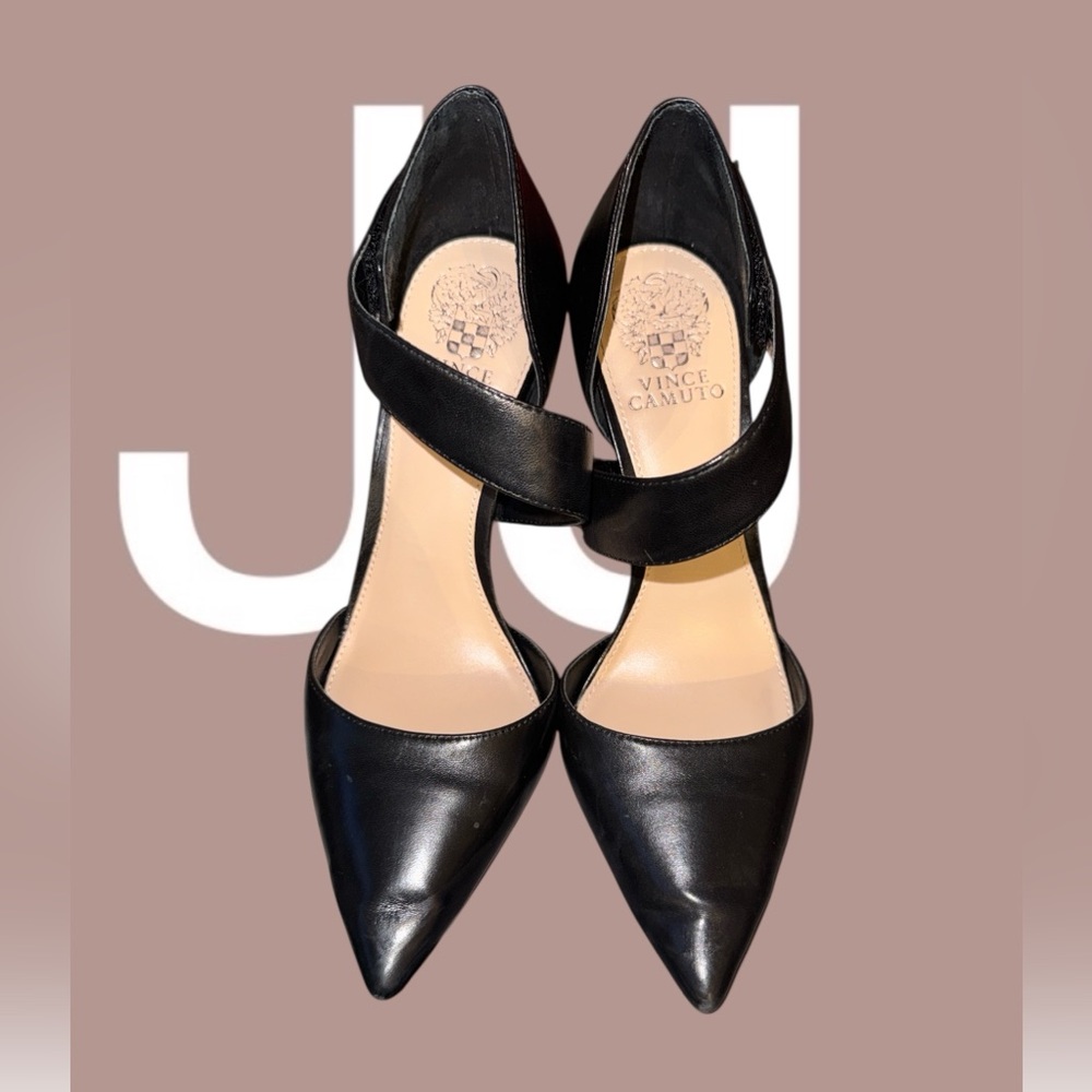 Vince Camuto vc carlotte Black Pointed Toe Heels